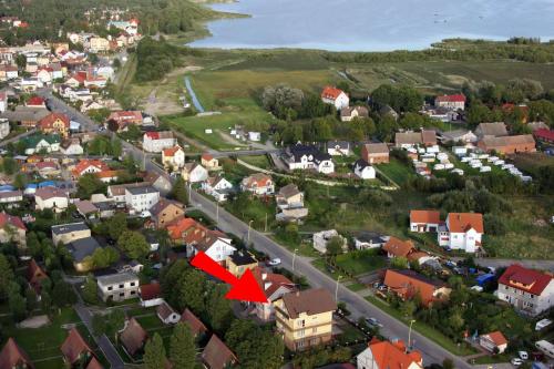 Kotimajoituksen lähellä sijaitseva luonnonmaisema