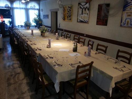 Gallery image of Ristorante Pizzeria al Mondo in Valstagna