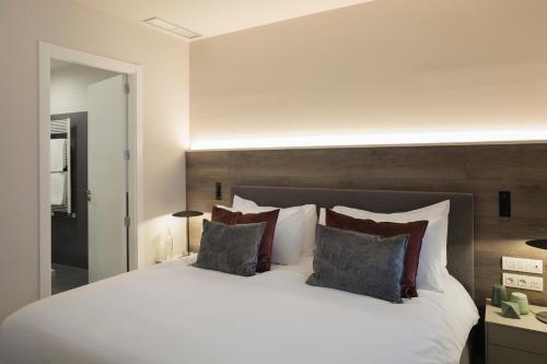 Casagrand Luxury Apartments Barcelona photo 28