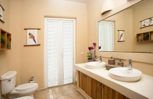 Un baño de Hotel Alisei