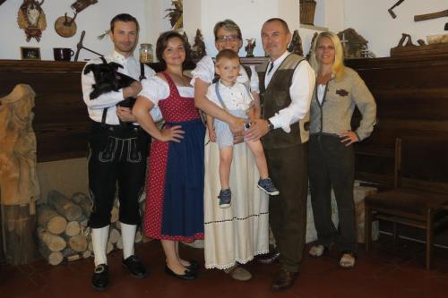 a group of people posing for a picture at Horský pension Gendorf in Cerny Dul