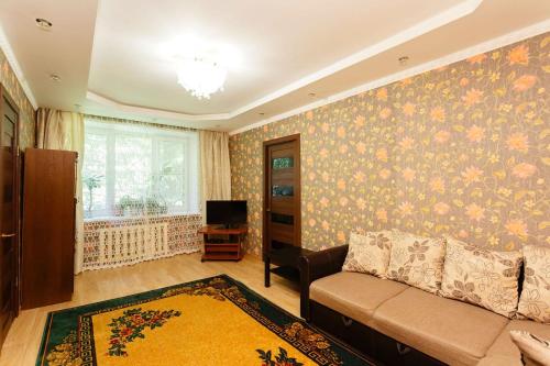 A seating area at Business Brusnika Comfort Class Apartment Nagornaya