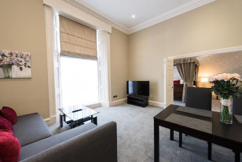 Royal Princes Suites photo 50