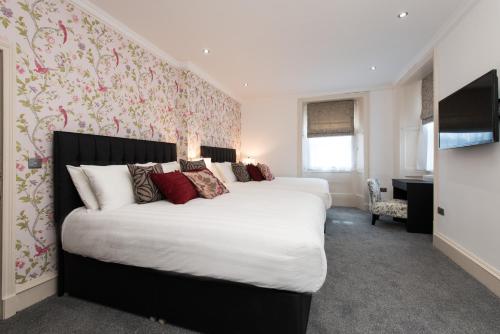 Royal Princes Suites photo 25