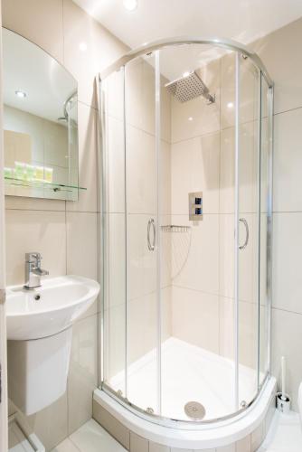 Royal Princes Suites photo 51