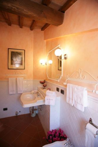 Ένα μπάνιο στο Agriturismo Borgo La Casetta