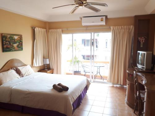 Φωτογραφία από το άλμπουμ του Everybody's Inn σε Jomtien Beach