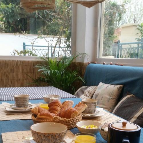 Jídlo v hotelu nebo okolí