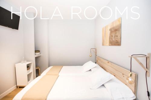 Hola Rooms photo 21