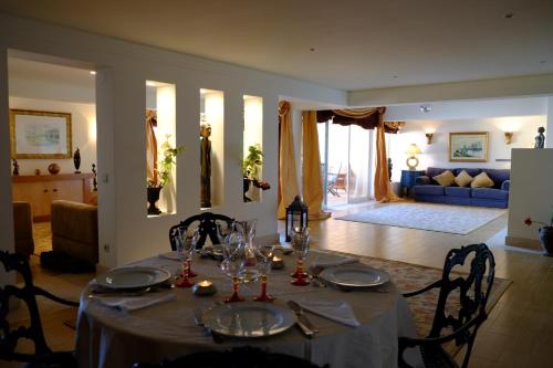 Gallery image of Apartamento com Piscina in Cruz Quebrada