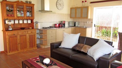 Η κουζίνα ή μικρή κουζίνα στο Somerset Sights B&B
