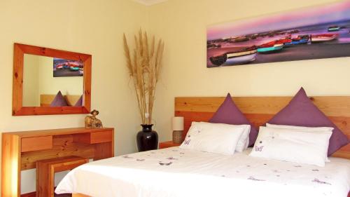 Ένα ή περισσότερα κρεβάτια σε δωμάτιο στο Somerset Sights B&B