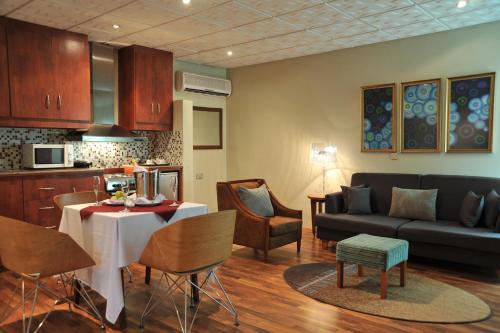 Una cocina o cocineta en Protea Hotel by Marriott Delta