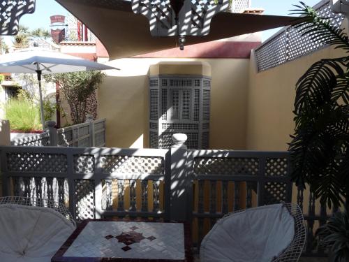 Μπαλκόνι ή βεράντα στο Riad Noos Noos & Spa
