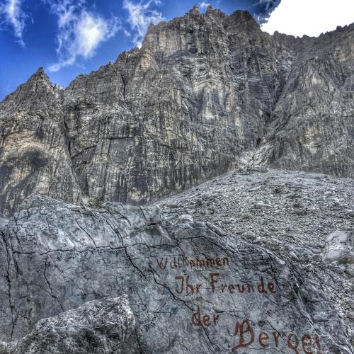an inscription on the side of a mountain at Ferienhaus Staudacher in Brennero
