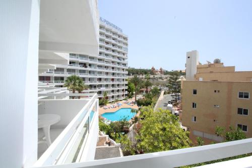 Las Americas Apartment