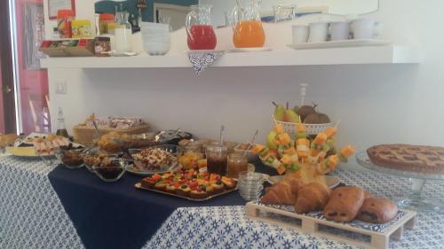 Jídlo v aparthotelu nebo okolí