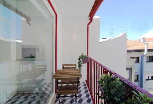 HM - Pinheiro Cosy Apartment