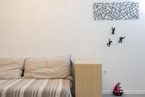 Apartment Secret Garden with small private garden
