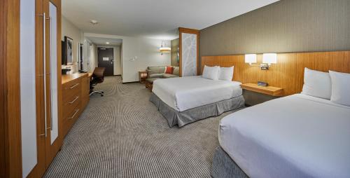 En eller flere senge i et værelse på Hyatt Place Eugene/Oakway Center