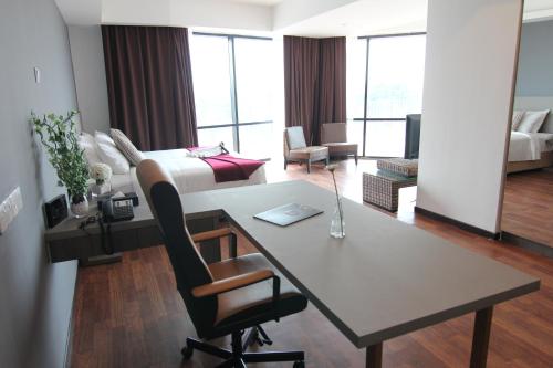 Χώρος καθιστικού στο Nexus Business Suite Hotel