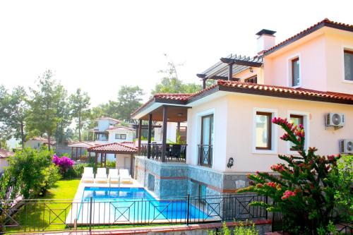Hồ bơi trong/gần Silverhill 3 with Private Pool