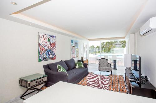 Luxury Apartments with private swimming pool