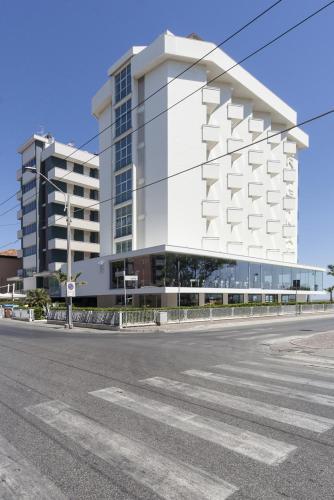Το κτήριο όπου στεγάζεται  το ξενοδοχείο