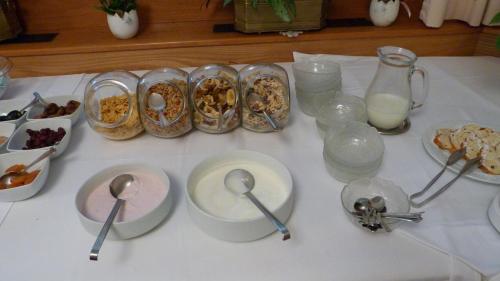 Φαγητό σε αυτός ο ξενώνας ή κάπου εκεί κοντά