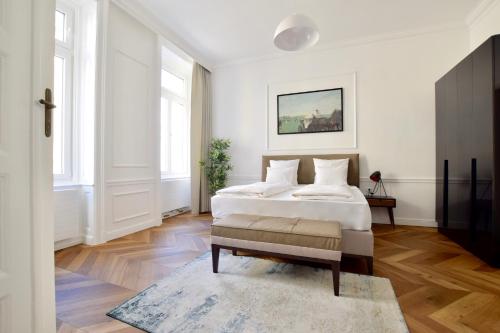 Luxury Apartment by Hi5 - Bazilika Suite 1051 Budapest, 5 Sas utca kép - 3