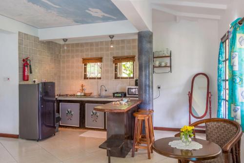 Gallery image of Lemongrass Lodge in Beau Vallon