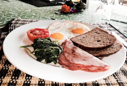 Mad i villaen eller i nærheden