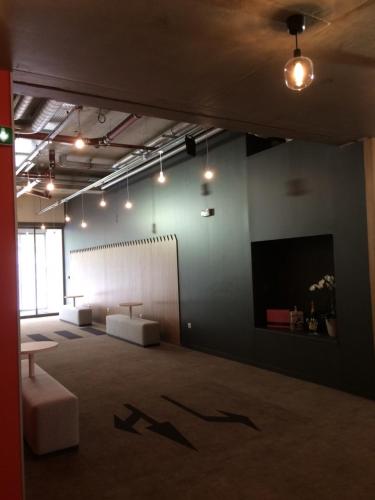 Телевизор и/или развлекательный центр в ibis Styles Chalons en Champagne Centre