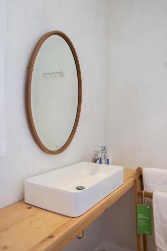Imagen de la galería de Chartfield Guesthouse, en Kalk Bay