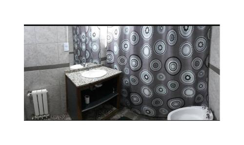 Ванна кімната в Duplex "Valle Hermoso"
