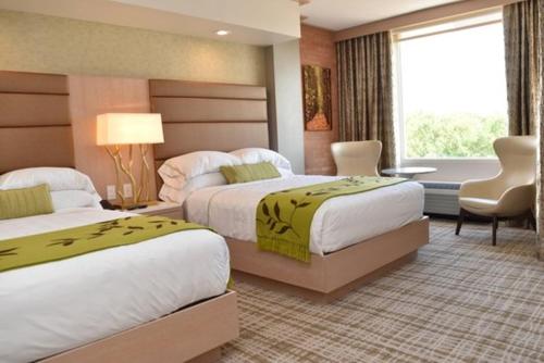 The Fredonia Hotelにあるベッド