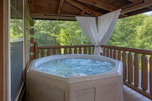 Pool Time Paradise – Photos 2