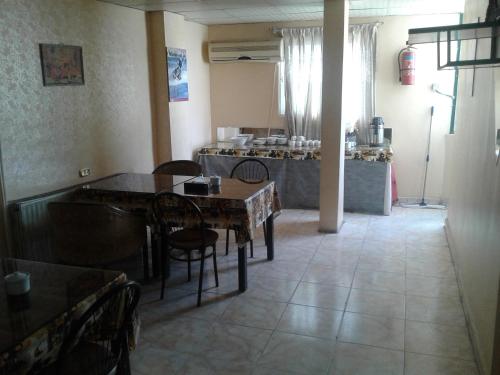 Dapur atau dapur kecil di Petra Gate Hotel