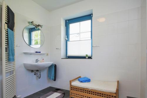 Bilik mandi di Ferienwohnung Seglertraum