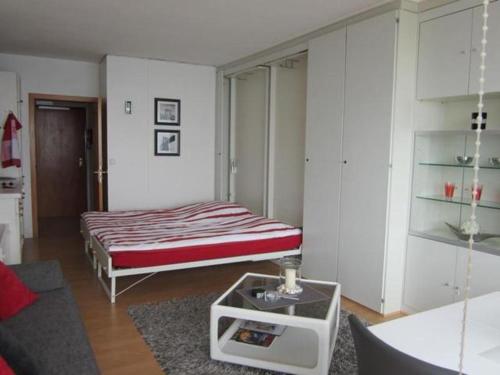 En eller flere senge i et værelse på Seeblick Apartment in Plaza Maritim Residenz