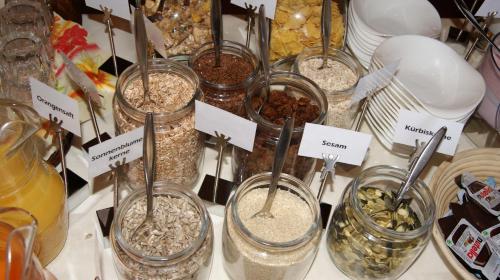 Jídlo v hotelu nebo okolí