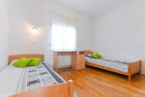 Miro Apartment