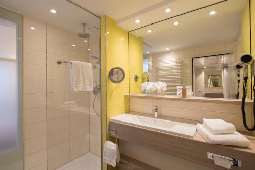 Hotel Sonnenhof builder 2