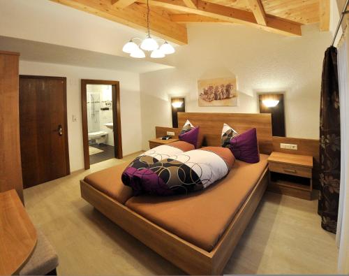 Un pat sau paturi într-o cameră la Apart Marie-Therese