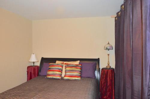 Adorable Taos Townhome – Photos 3