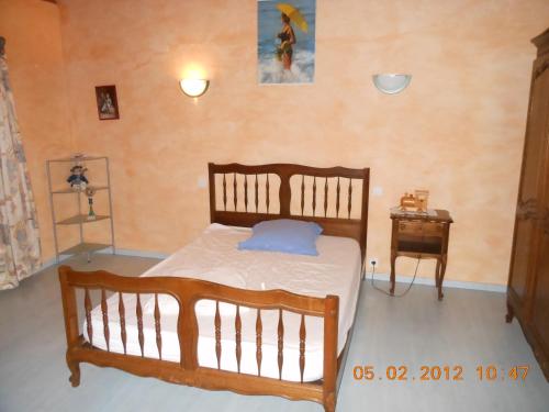 Ένα ή περισσότερα κρεβάτια σε δωμάτιο στο La Jasse De Blayac
