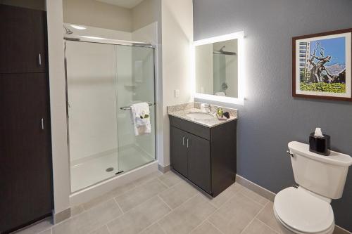 Vannituba majutusasutuses Gundersen Hotel & Suites