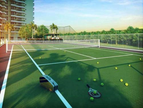Instalaciones para jugar a tenis o squash en Apart Hotel Rio Stay o alrededores