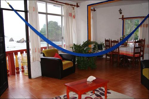 Χώρος καθιστικού στο Hotel La Cabaña