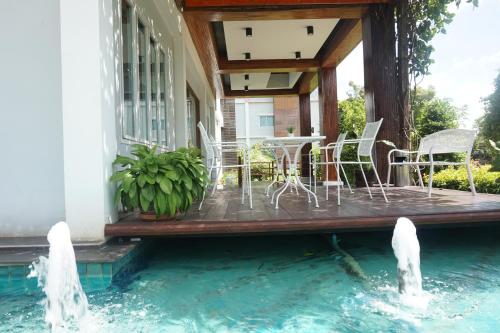 Gallery image of Akelada Hotel in Nang Rong